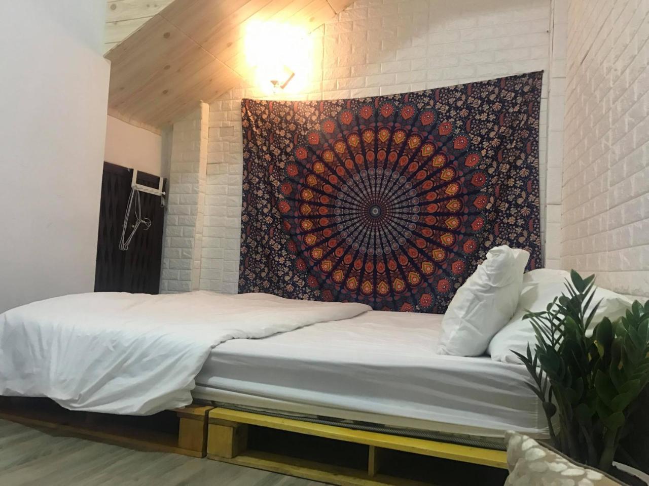 Dreamcatcher Homestay Hanoi Bagian luar foto
